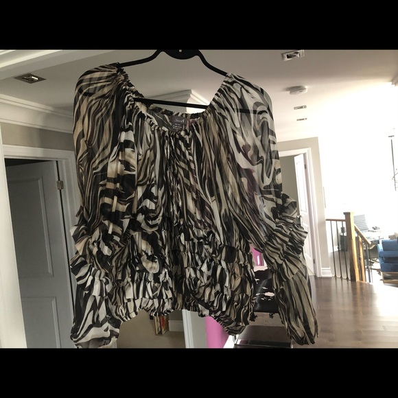 Silk leopard top - Picture 2 of 3